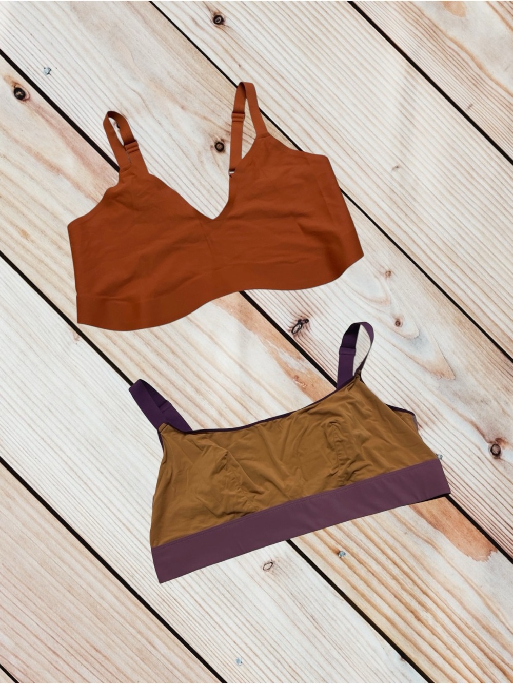 Parade size 3 (38F-40E/F) lot of 2 bralettes